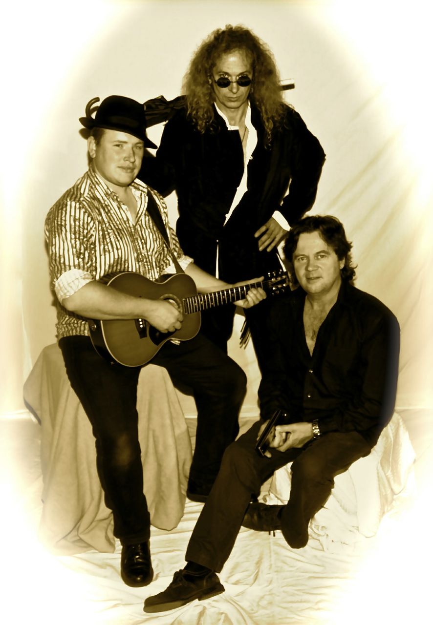 Paul robert burton trio